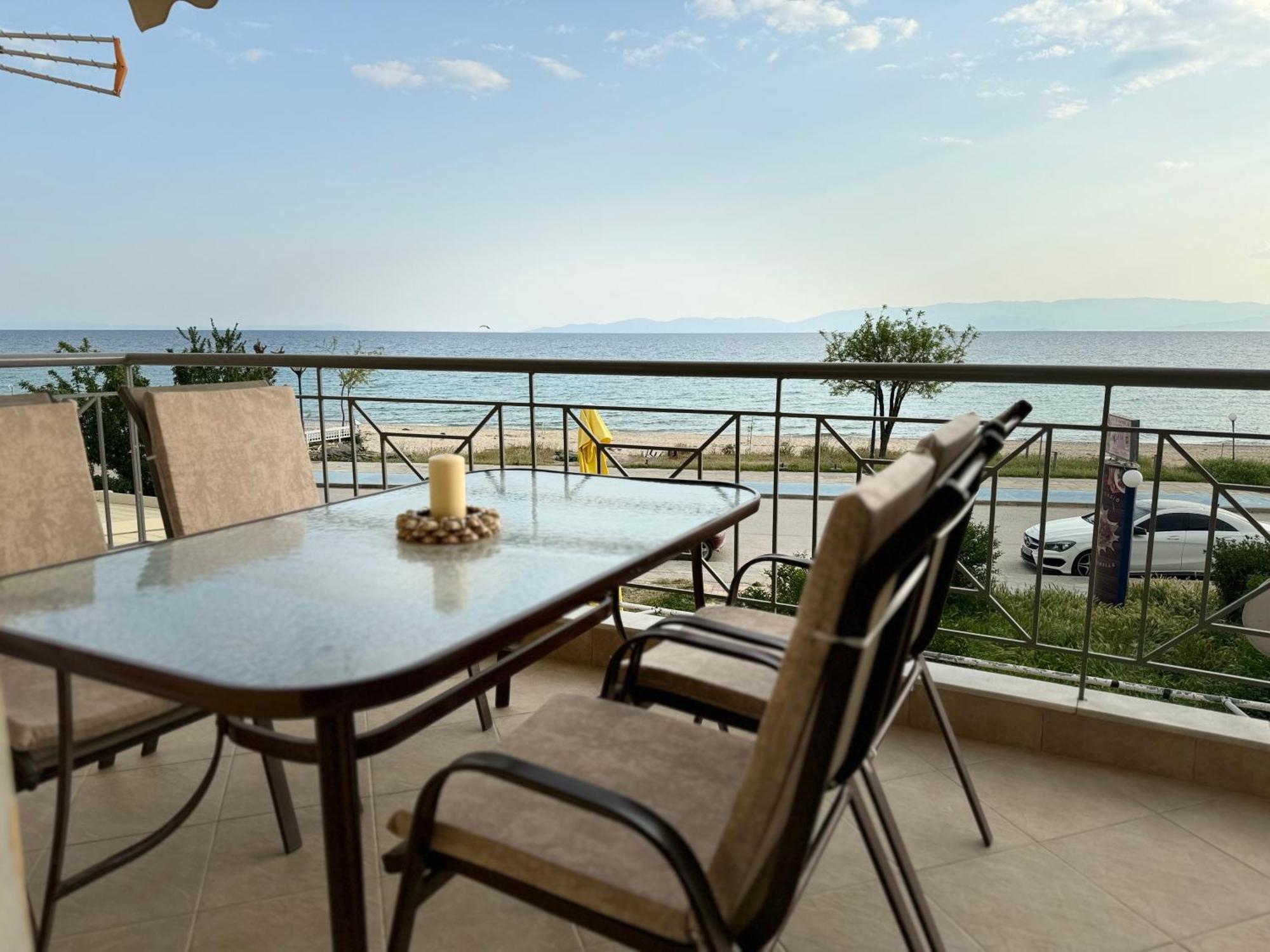 Sea 2 See Paralia Ofryniou Orfanion Exterior photo