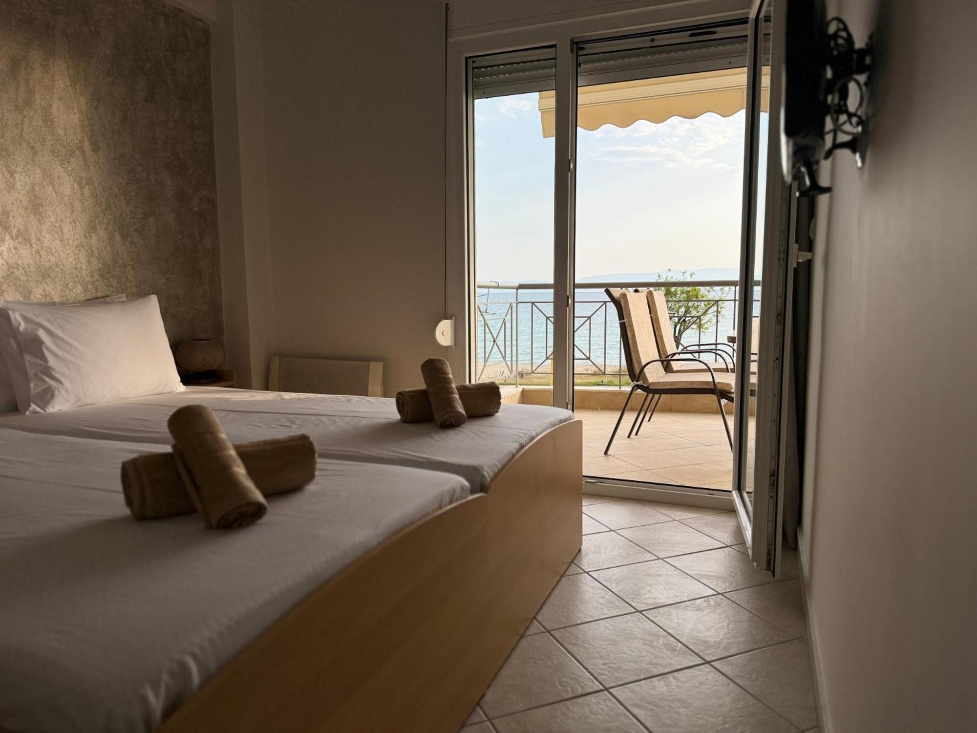 Sea 2 See Paralia Ofryniou Orfanion Exterior photo
